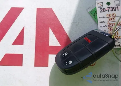 2020 Jeep Renegade Sport Fwd из США, поврежденный, VIN ZACNJAAB7LPL18606